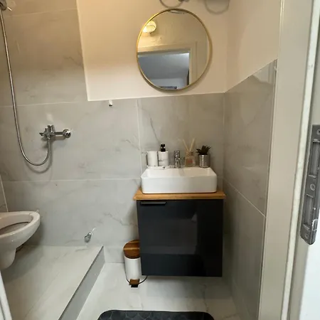Modern Compact Near Frankfurt Apartamento Karben