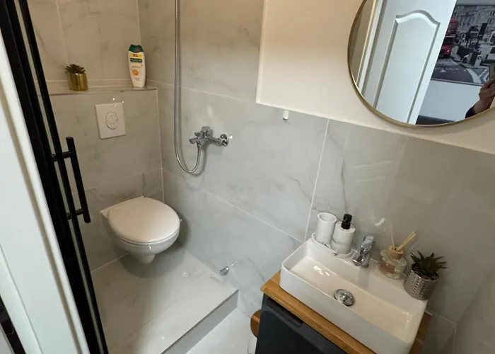 Modern Compact Near Frankfurt Apartamento *